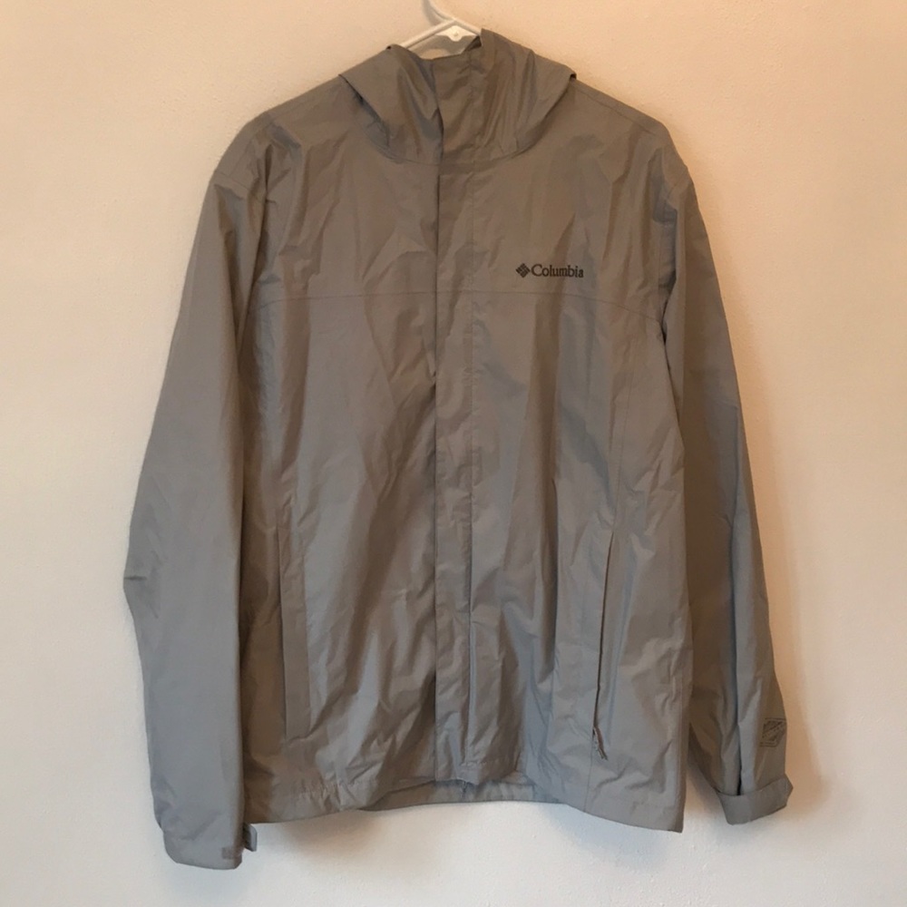 Columbia Sportswear gray raincoat